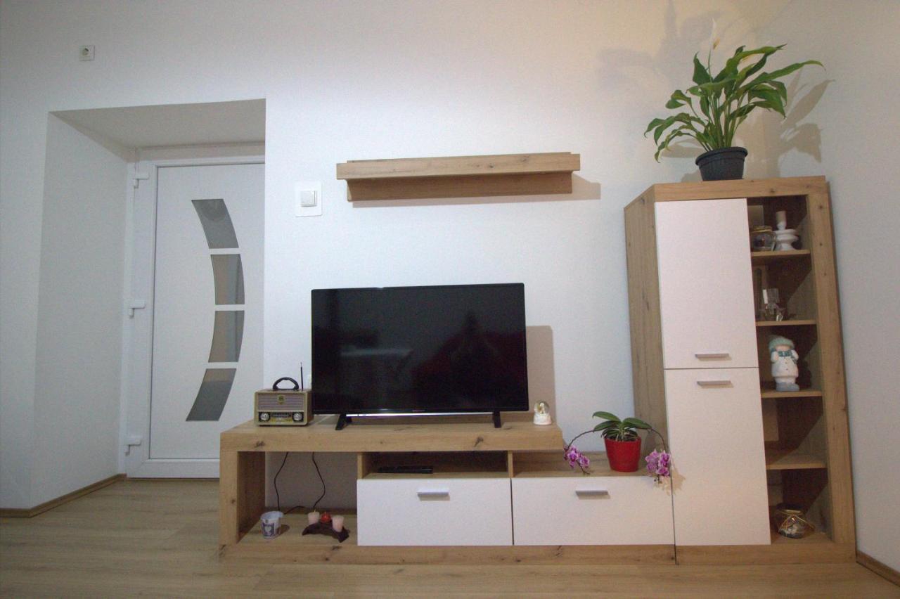 Studio Apartman Grga セニ エクステリア 写真