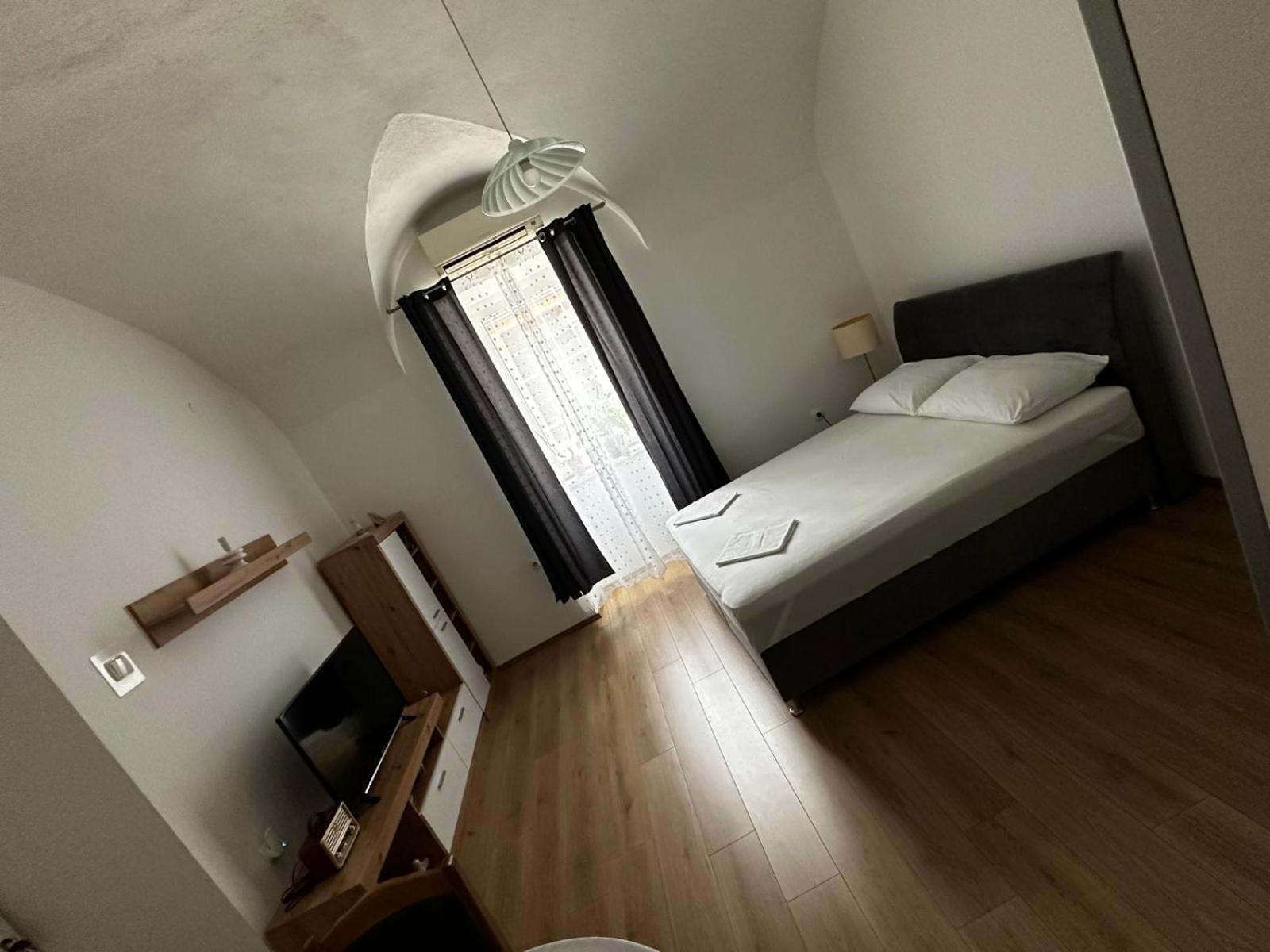 Studio Apartman Grga セニ エクステリア 写真